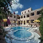Aparthotel Sos Alinos