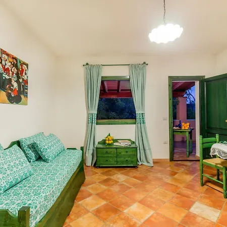 Sos Alinos 公寓式酒店 卡拉·利贝罗托
